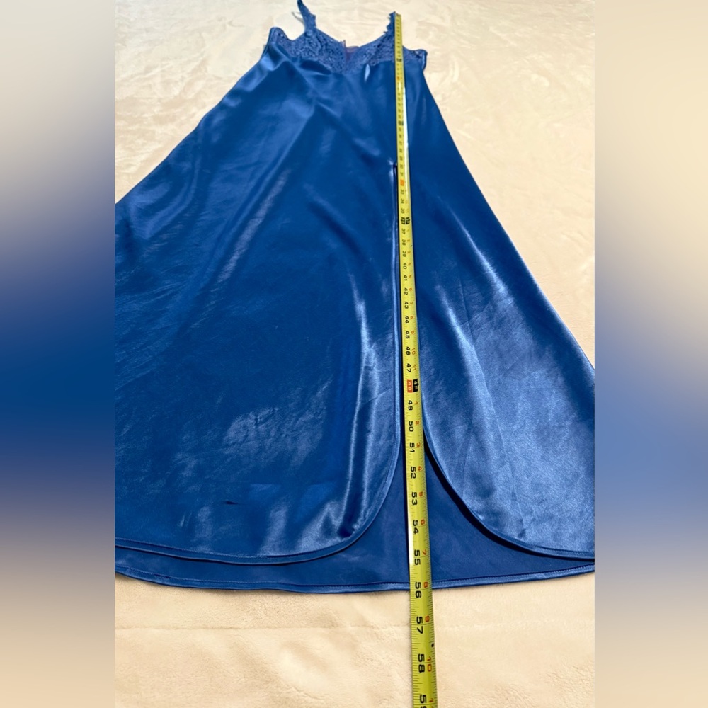 Vtg 90’s Victoria's Secret Gold Label Plunging Royal Blue Long Nightgown Sz M - Picture 9 of 11